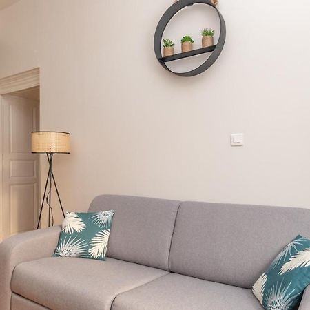 Appartement Cosy Au Centre Ville Avec Garage Chalon-sur-Saone Ngoại thất bức ảnh